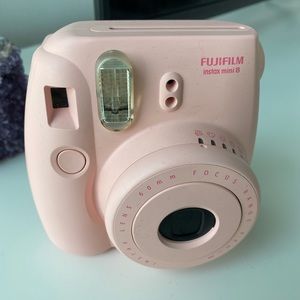 FujiFilm Instax Mini 8 Camera